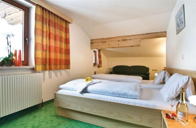"Quality Hosts Arlberg" Hotel-Gasthof Freisleben Sankt Anton am Arlberg Buitenkant foto
