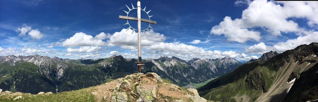 "Quality Hosts Arlberg" Hotel-Gasthof Freisleben Sankt Anton am Arlberg Buitenkant foto