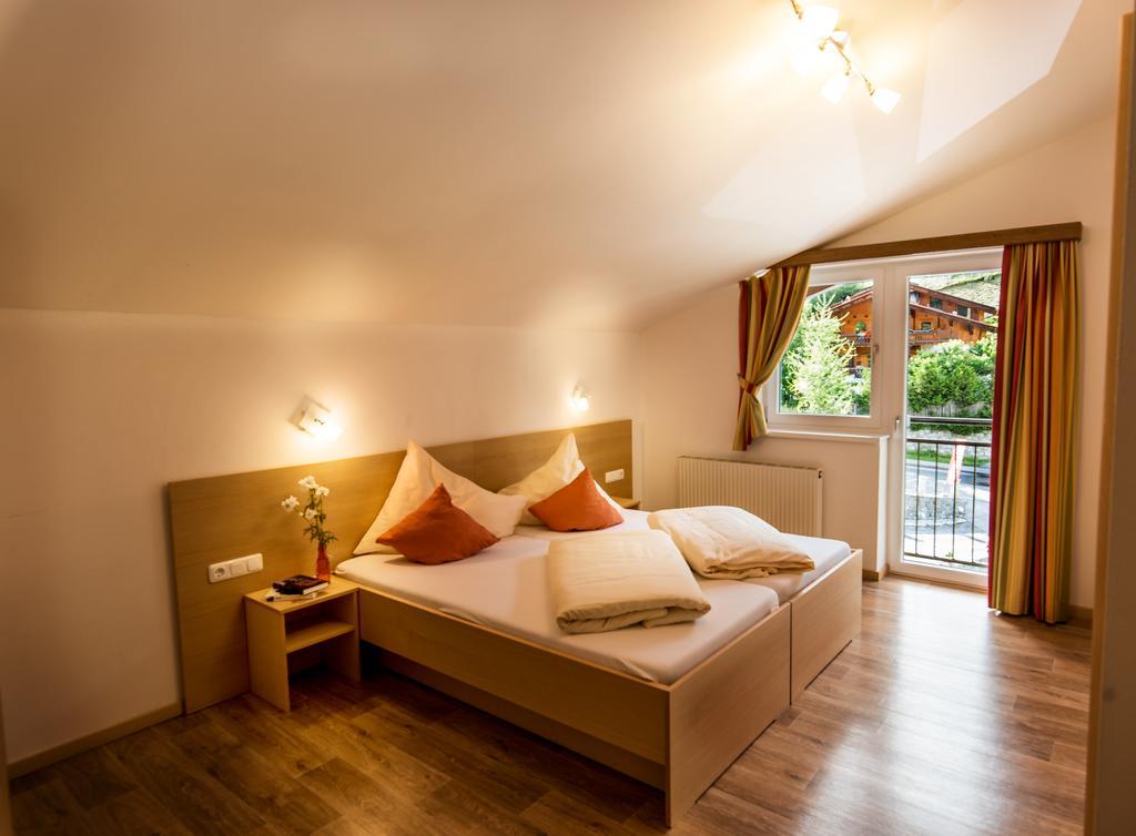 "Quality Hosts Arlberg" Hotel-Gasthof Freisleben Sankt Anton am Arlberg Buitenkant foto
