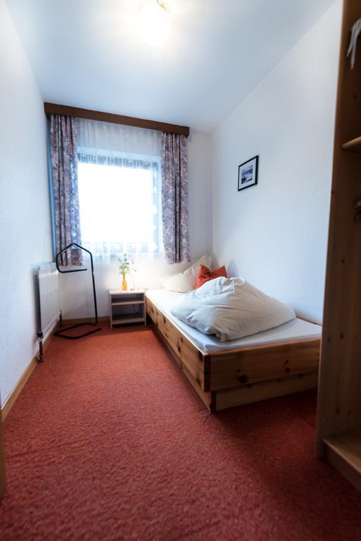 "Quality Hosts Arlberg" Hotel-Gasthof Freisleben Sankt Anton am Arlberg Buitenkant foto