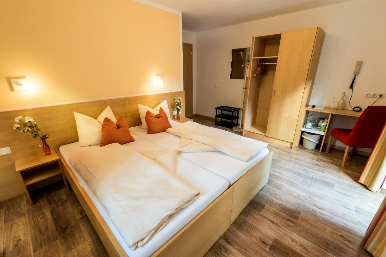 "Quality Hosts Arlberg" Hotel-Gasthof Freisleben Sankt Anton am Arlberg Buitenkant foto